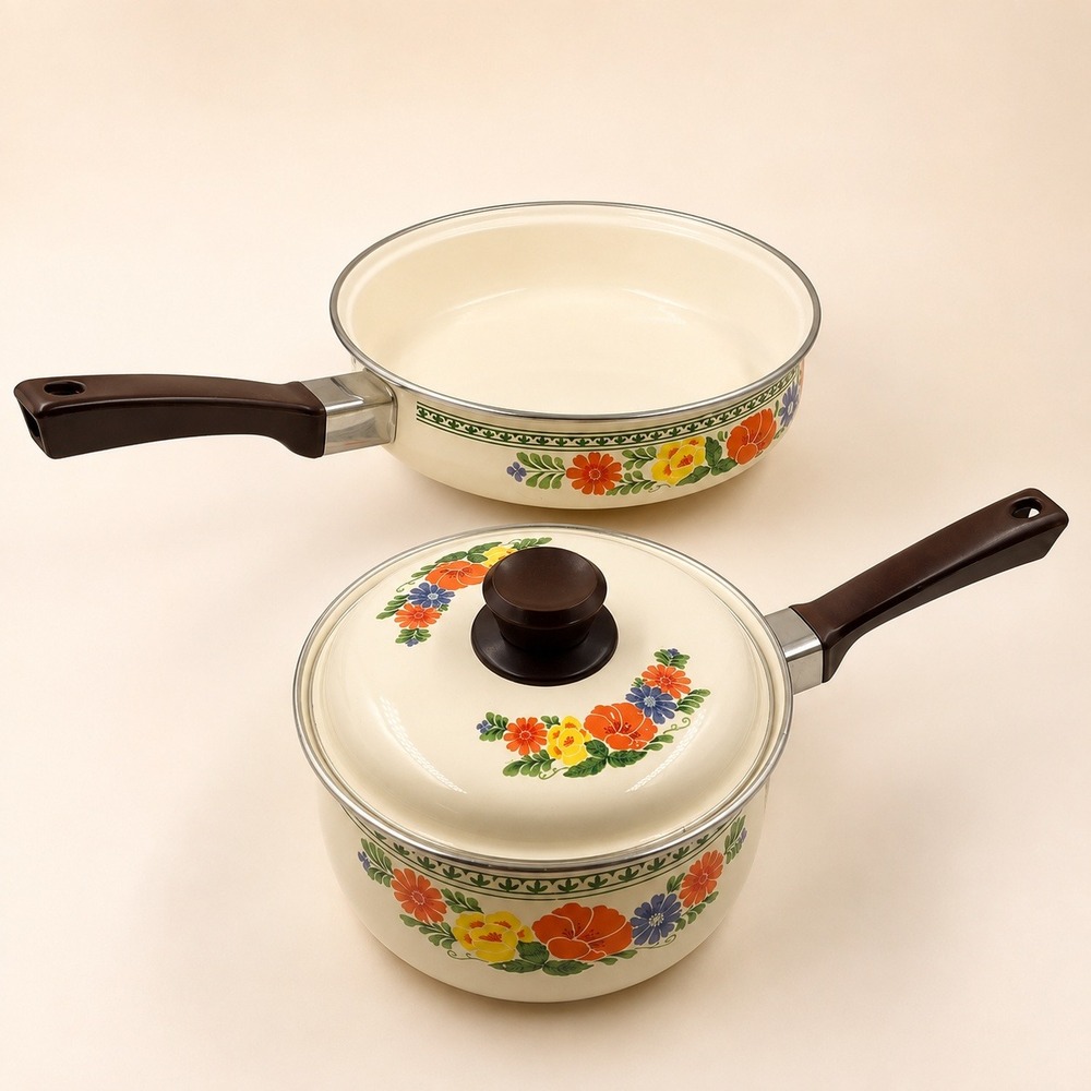 Vintage Villeroy & Boch Alt Amsterdam Floral Enamel Saucepan Skillet Set Cream